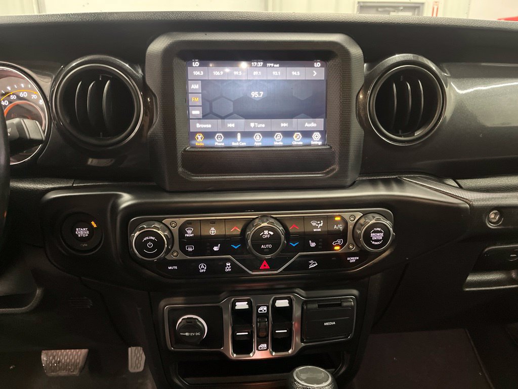 Used 2020 Jeep Wrangler Unlimited Sport AWD/4WD image 23