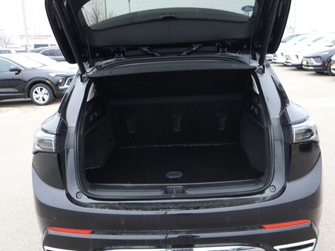 New 2026 Buick Envision Avenir image 16