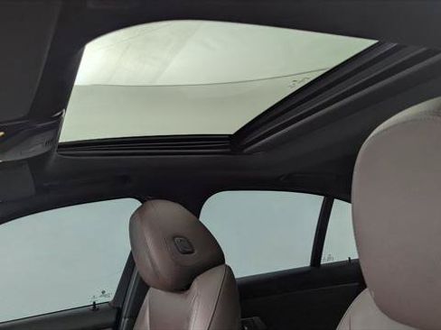Used 2019 BMW 330i Sedan RWD image 29
