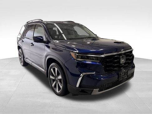 Used 2023 Honda Pilot Elite image 7