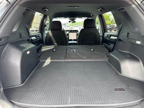 New 2026 GMC Terrain Elevation w/ Black Edition FWD image 32