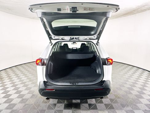 Used 2023 Toyota RAV4 XLE w/ Convenience Package image 31