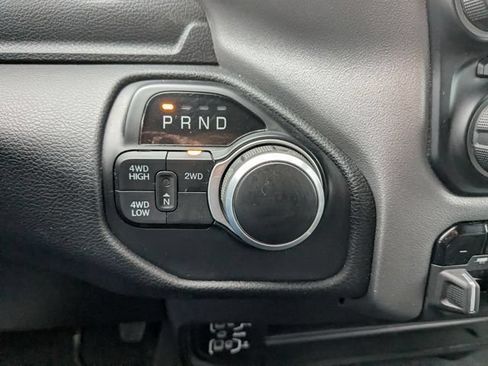 Used 2024 RAM 2500 Big Horn AWD/4WD image 30