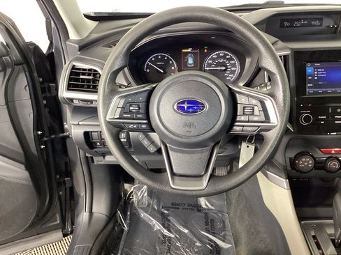Used 2022 Subaru Forester AWD/4WD image 16