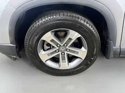 Used 2024 Honda Pilot EX-L image 8