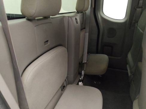 Used 2019 Nissan Frontier S image 19