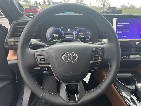 New 2026 Toyota Crown Signia AWD/4WD image 21