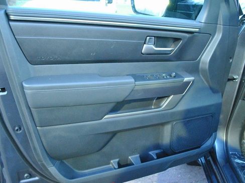 New 2026 Toyota Tundra SR5 image 5