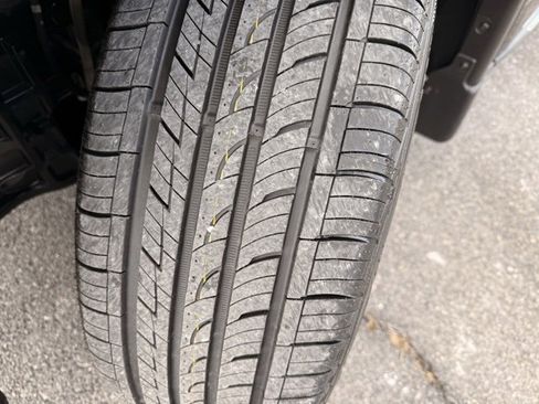 Certified 2023 Nissan Rogue SL w/ SL Premium Package image 10