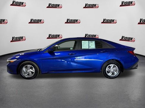 Certified 2024 Hyundai Elantra SE FWD image 8