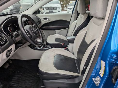 Certified 2017 Jeep Compass Limited w/ Navigation Group image 9
