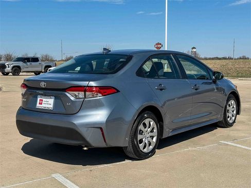 Certified 2024 Toyota Corolla LE image 3