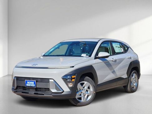 New 2026 Hyundai Kona SE FWD image 1