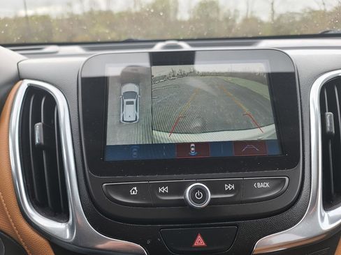 Used 2018 Chevrolet Equinox Premier AWD/4WD image 20