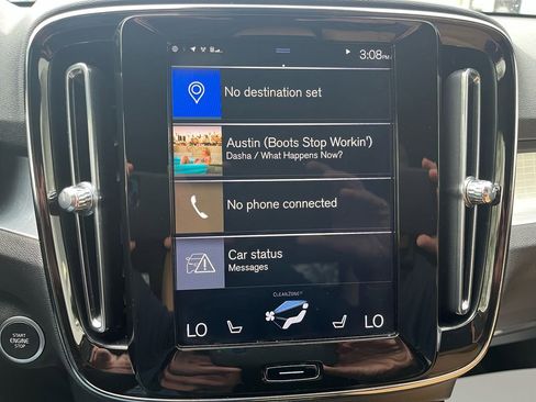 Used 2019 Volvo XC40 T5 Momentum AWD/4WD image 10