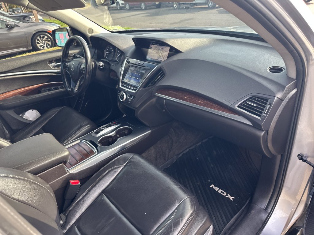Used 2017 Acura MDX w/ Technology Package AWD/4WD image 23