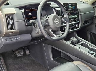 Used 2023 Nissan Pathfinder Platinum w/ Cargo Package AWD/4WD video 2