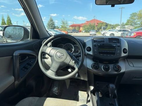Used 2009 Toyota RAV4 2WD image 8