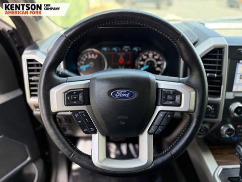 Used 2019 Ford F150 Lariat w/ Equipment Group 502A Luxury AWD/4WD image 18