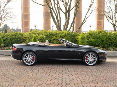 Used 2009 Aston Martin DB9 Volante image 47