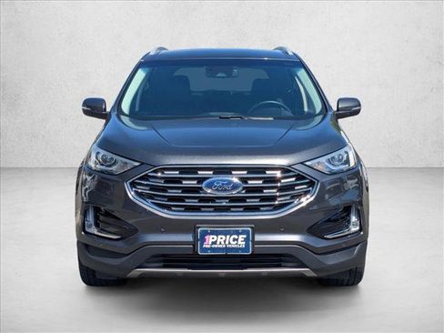 Used 2020 Ford Edge Titanium FWD image 2