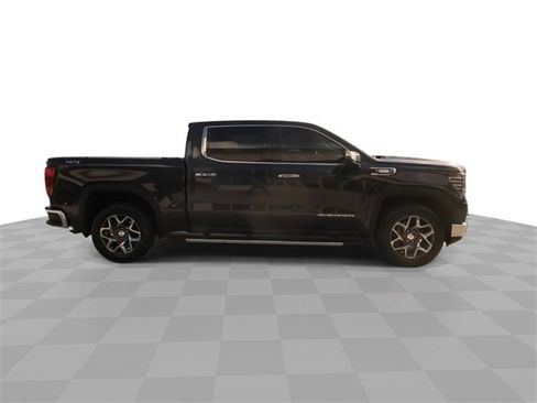 Used 2023 GMC Sierra 1500 SLT w/ SLT Premium Plus Package image 16