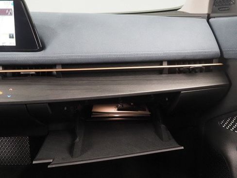 Used 2024 Nissan Ariya Platinum+ image 49