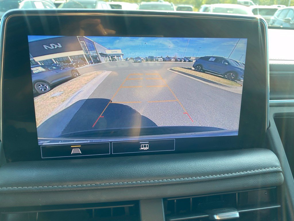 Used 2021 Chevrolet Tahoe LS w/ Driver Alert Package AWD/4WD image 16