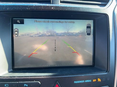 Used 2016 Ford Explorer Limited image 7