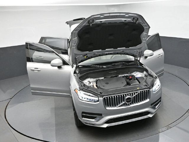 Used 2024 Volvo XC90 B6 Plus w/ Protection Package Premier AWD/4WD image 48