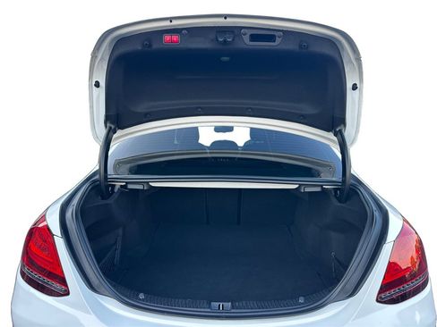 Used 2021 Mercedes-Benz C 300 Sedan w/ Premium Package image 18