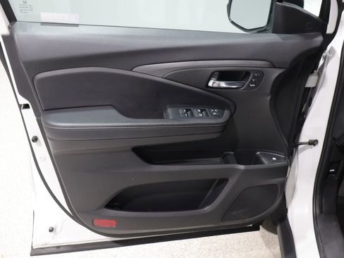 Used 2023 Honda Ridgeline RTL image 16