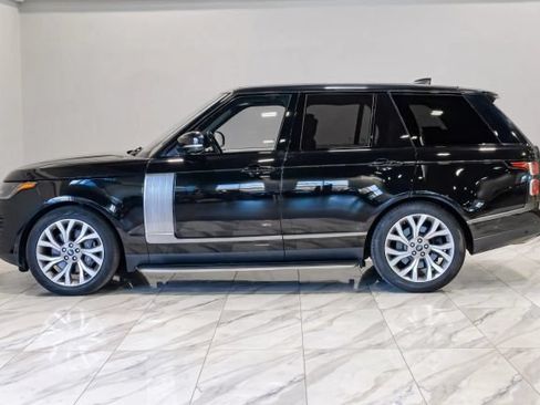 Used 2018 Land Rover Range Rover HSE AWD/4WD image 17