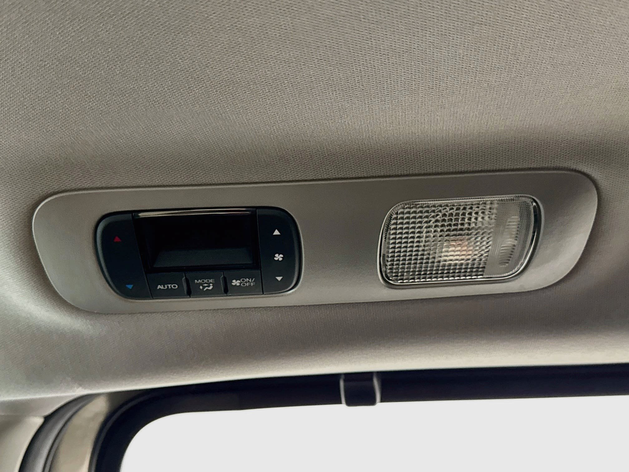 Used 2018 Honda Odyssey Elite image 27