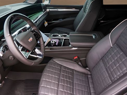 Certified 2025 Cadillac Escalade V w/ LPO, Floor Liner Package image 9