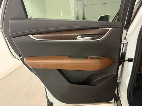 Certified 2020 Cadillac XT5 Premium Luxury w/ LPO, Floor Liner Package FWD image 24