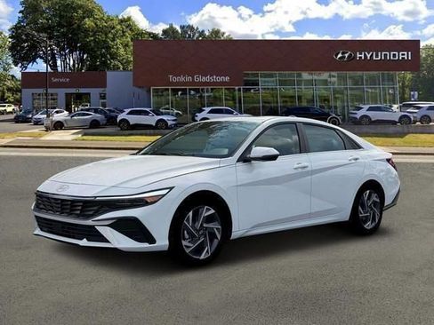New 2026 Hyundai Elantra Limited w/ Cargo Package FWD image 2
