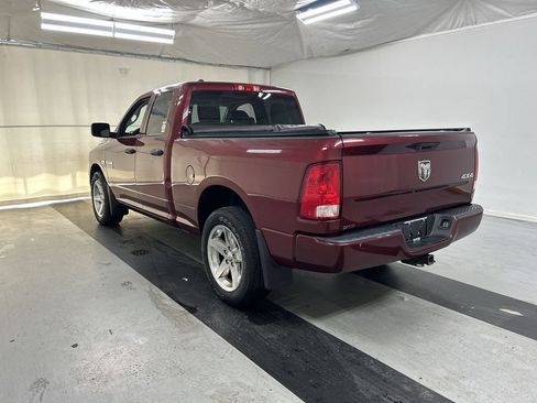 Used 2018 RAM 1500 Express w/ Express Value Package AWD/4WD image 7