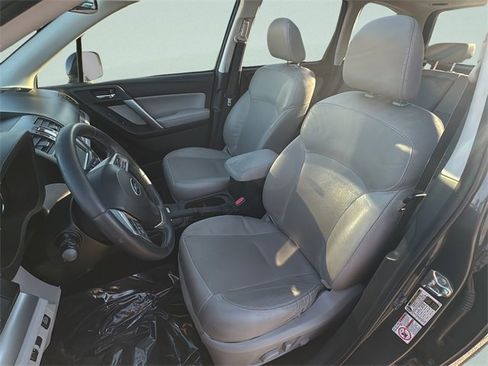 Used 2014 Subaru Forester 2.5i Touring w/ Popular Package #2 image 8