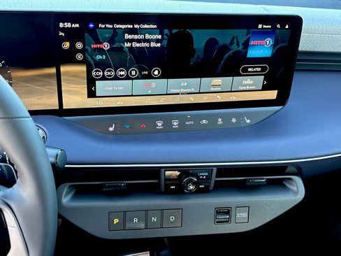 New 2026 Nissan Leaf SV+ w/ Floor Mat Package (SV+) image 14