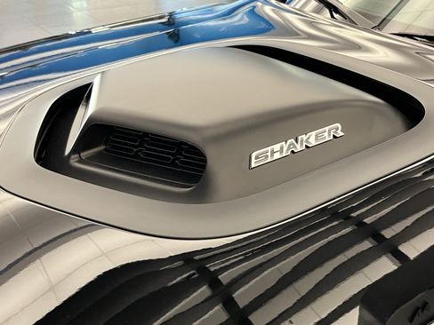 Certified 2023 Dodge Challenger R/T w/ Plus Package image 10