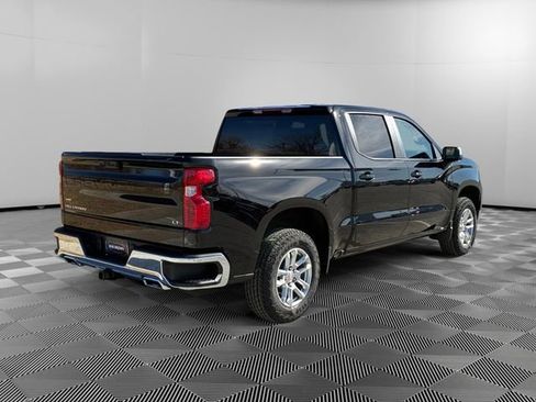 New 2026 Chevrolet Silverado 1500 LT image 3