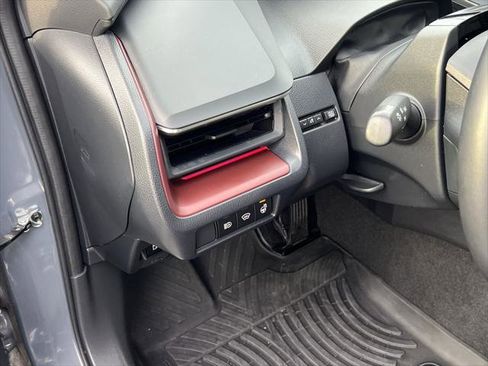 Certified 2024 Toyota Prius Prime image 11