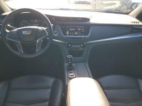 Certified 2023 Cadillac XT5 Luxury FWD image 14