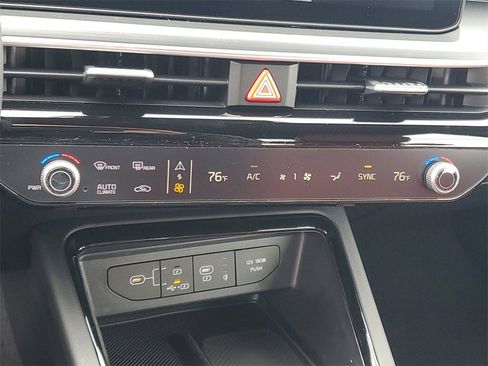 New 2026 Kia K5 GT-Line image 17