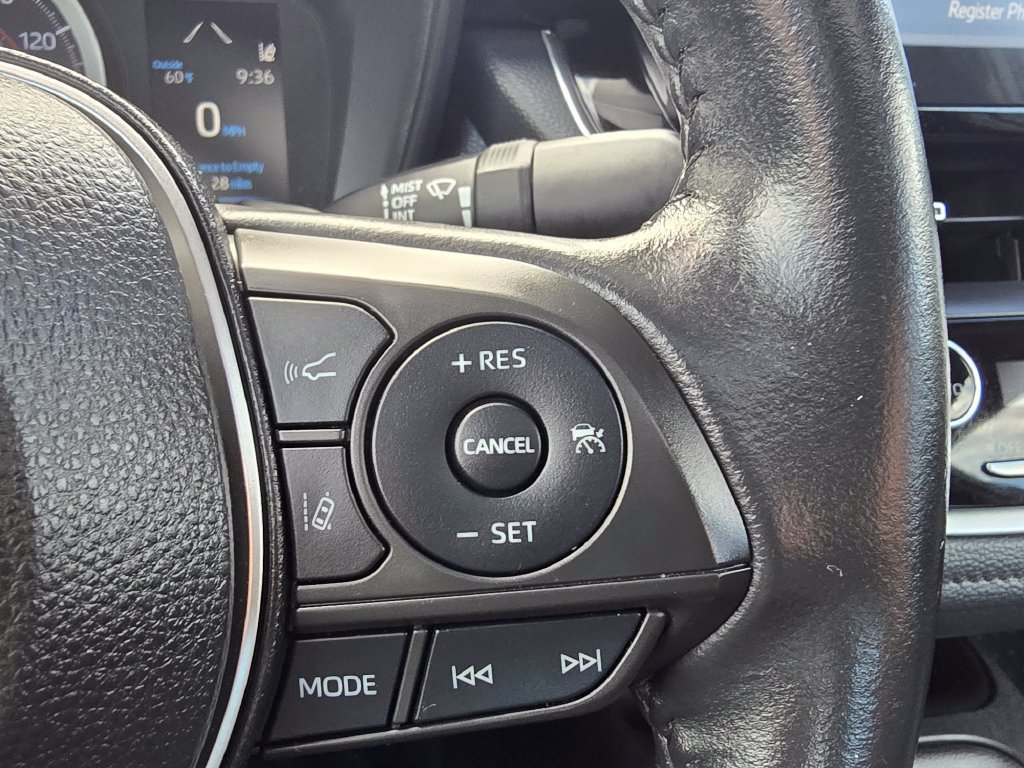 Used 2022 Toyota Corolla SE w/ SE Premium Package FWD image 21