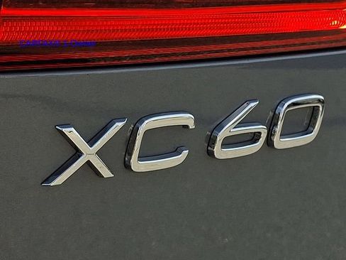 Certified 2023 Volvo XC60 B5 Plus w/ Climate Package image 34
