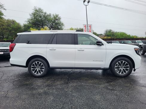 Used 2025 Ford Expedition Max Platinum AWD/4WD image 6