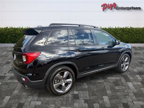 Used 2021 Honda Passport Touring image 11