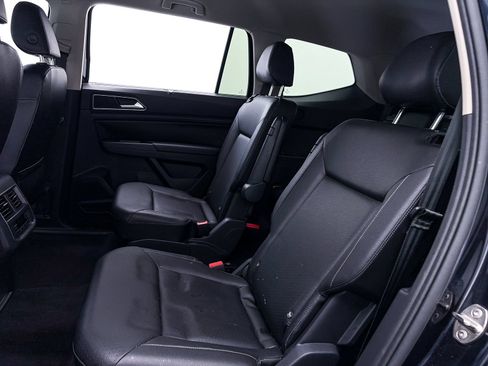 Used 2019 Volkswagen Atlas SE w/ Towing Package FWD image 34